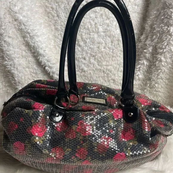 BETSEY JOHNSON Full SEQUINS RED ROSES Tote HOBO  Weekender Bag - Picture 9 of 16